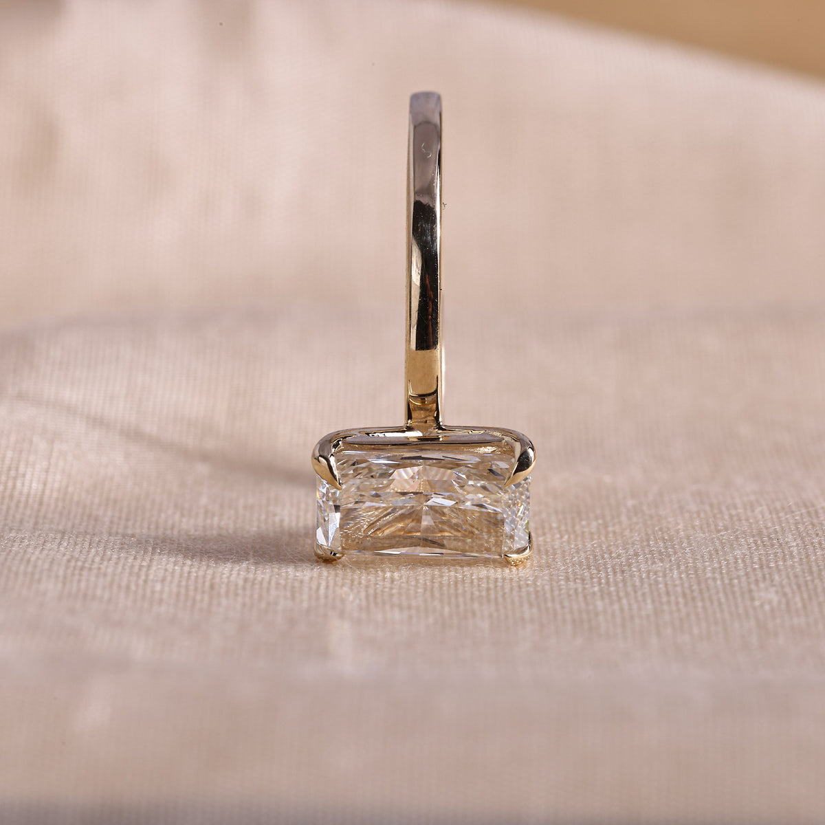 Radiant Cut Lab Grown Diamond Solitaire Engagement Ring with Claw Prongs – 14K Yellow Gold, 2.0 Carat