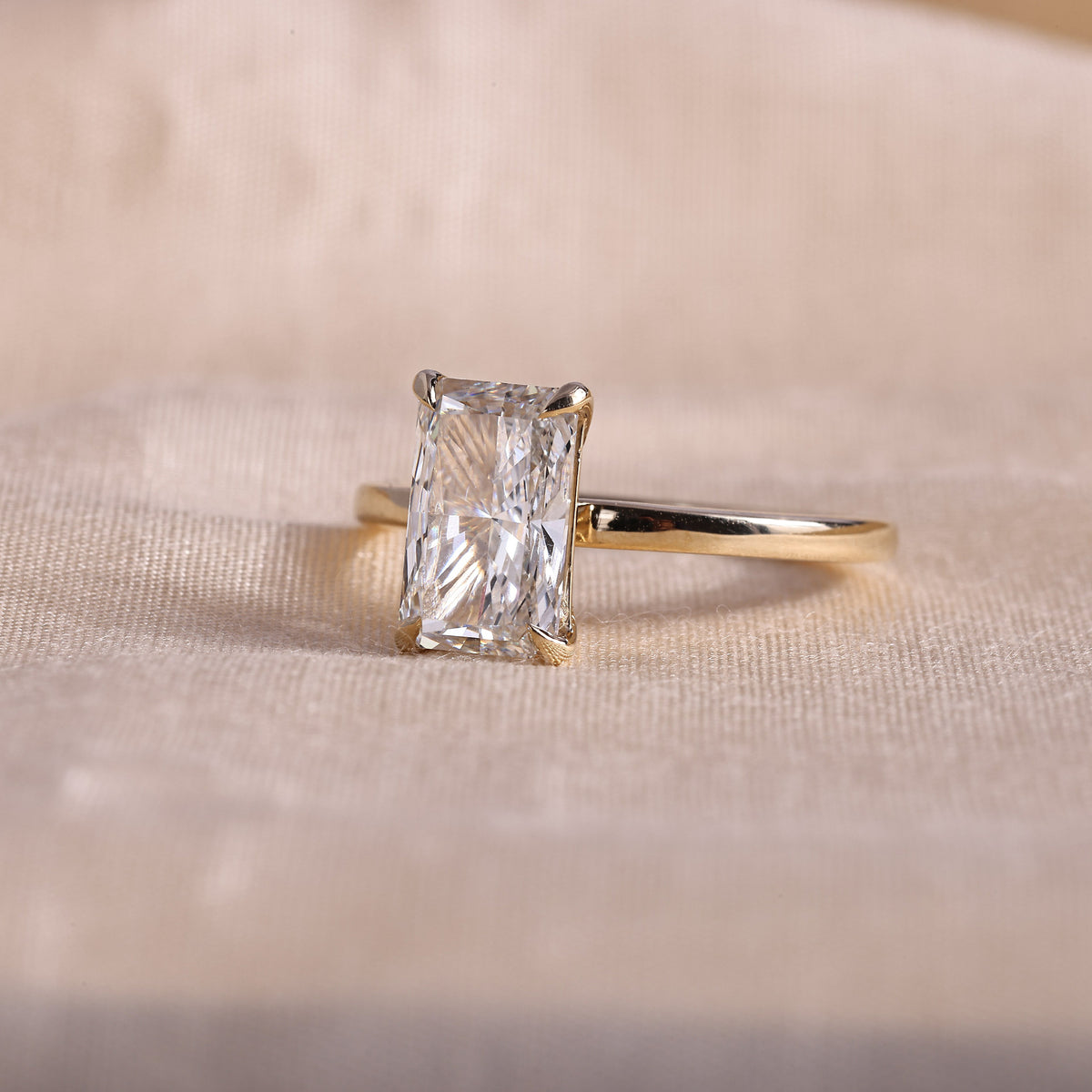 Radiant Cut Lab Grown Diamond Solitaire Engagement Ring with Claw Prongs – 14K Yellow Gold, 2.0 Carat