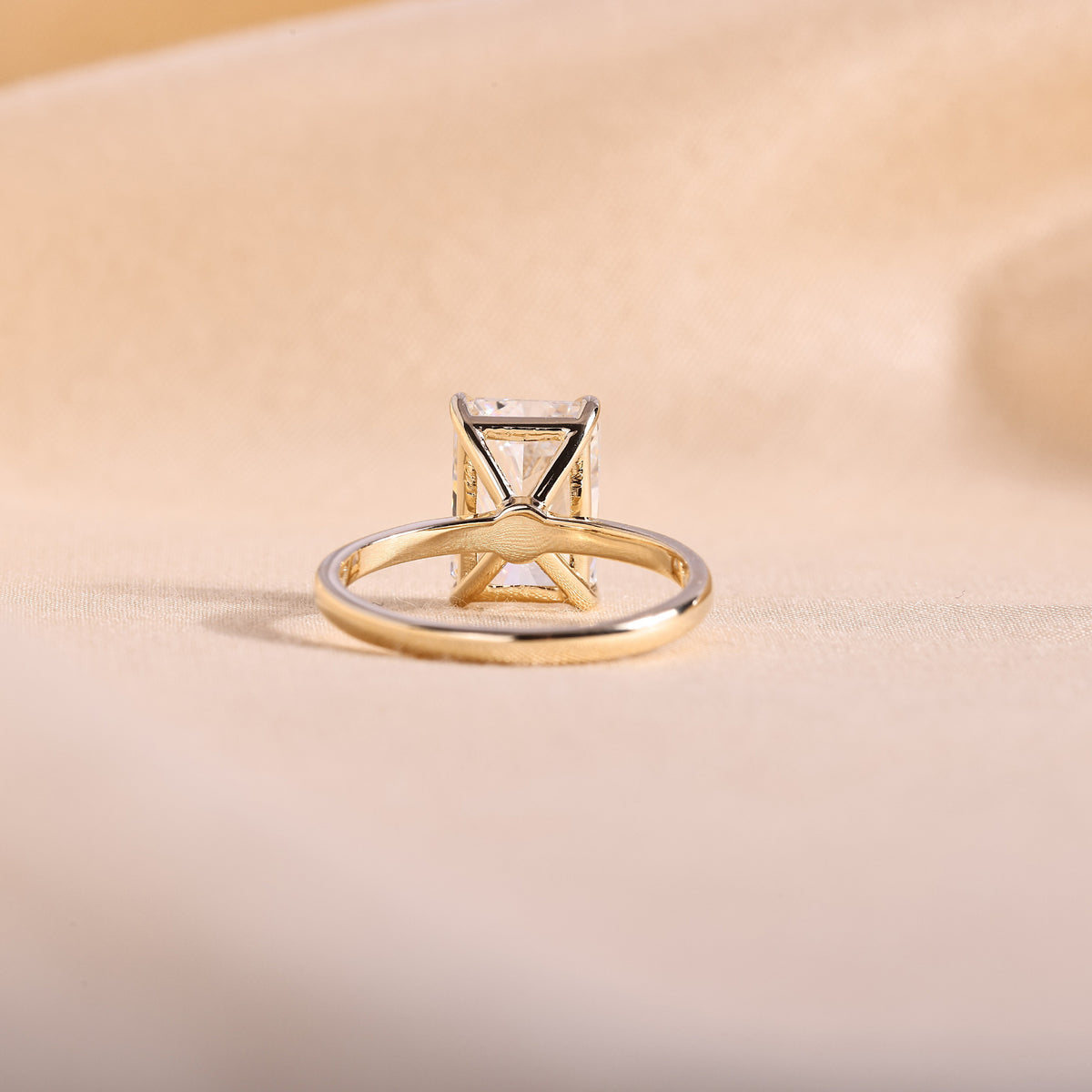 Radiant Cut Lab Grown Diamond Solitaire Engagement Ring – 14K Yellow Gold Classic Band, 3.08 Carat