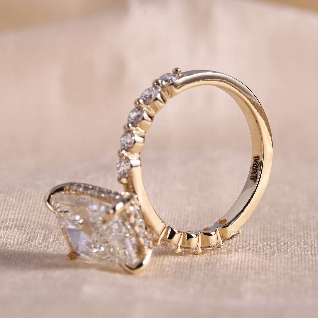 Radiant Cut Lab Grown Diamond Engagement Ring with Hidden Halo & Shared Prong Band – 14K Yellow Gold, 3.0 Carat