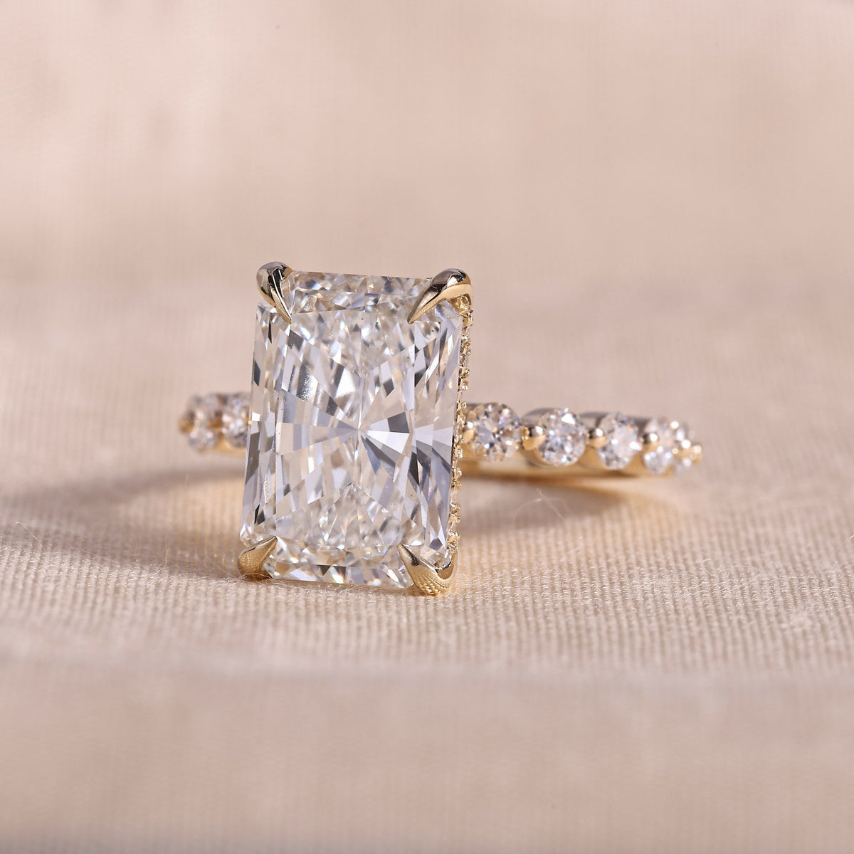Radiant Cut Lab Grown Diamond Engagement Ring with Hidden Halo & Shared Prong Band – 14K Yellow Gold, 3.0 Carat